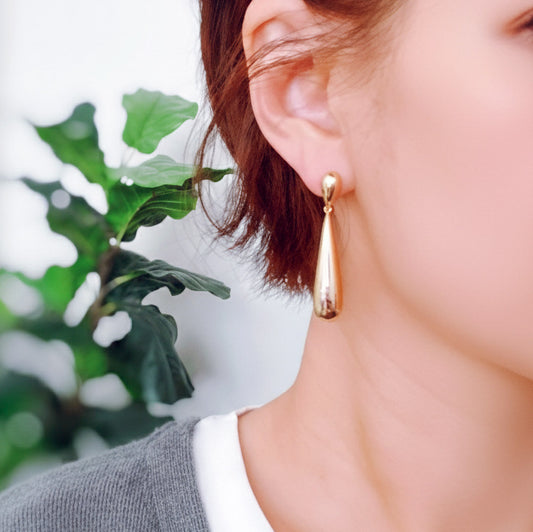 Double-Tier Golden Sculptural Drops